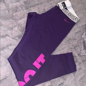 Nike leggings